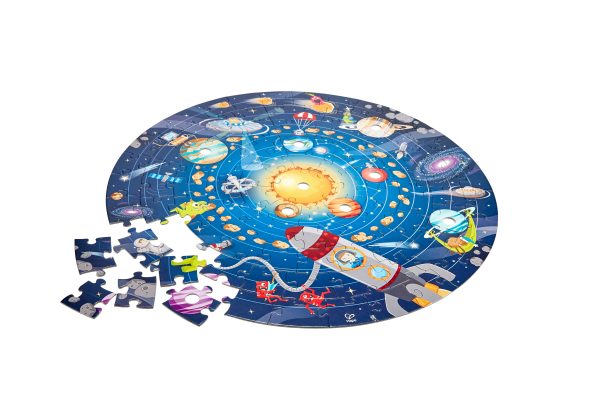 E1625 - puzzel - spellen - hout - solar system puzzle - zonnestelselpuzzel - ronde puzzel - hape - speelgoed - houten speelgoed - dn houten tol - de mouthoeve - poster - boekel - winkel