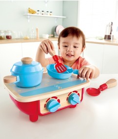 kookset - toddler kitchen set - hout - kunststof - houten speelgoed - speelgoed - keukentje - keuken speelgoed - hape- E3170 - dn houten tol - de mouthoeve - boekel - winkel - peuter - dreumes - kleuter