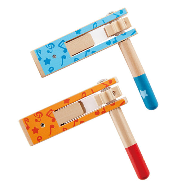 ratel - muziek - instrument - blauw - geel - oranje - hape - houten speelgoed - duurzaam - educatief - motoriek - kleuter - peuter - dn houten tol - de mouthoeve - boekel - speelgoedwinkel