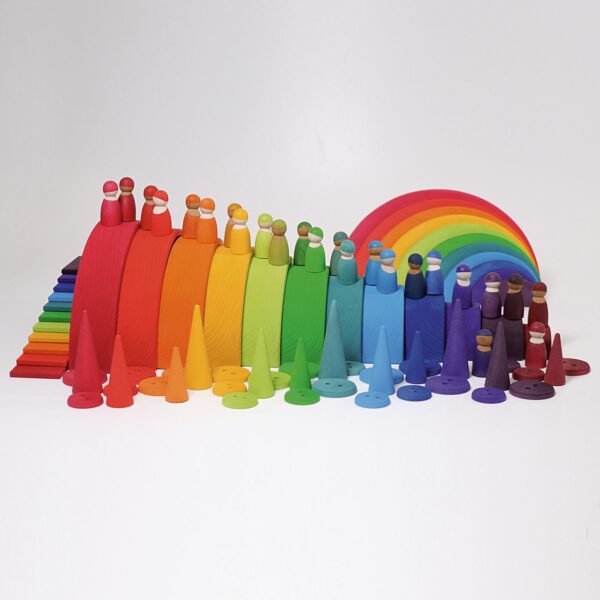 Rainbow Forest - regenboogwald - Grimm's - open eind speelgoed - open ended play - duurzaam - educatief - houten speelgoed - blokken - Building Set Triangle, Square, Circle - bouwset - gemert - speelgoedwinkel - houten speelgoed - dn houten tol - trendy - verantwoord - kleurrijk - woodentoys - peuter - kleuter - dreumes - verjaardag - kado - cadeautje - bso - kinderopvang - scholen- toyshop - koop lokaal - sensory - vrijeschool - montesori - speel plezier - fsc - recylebaar - nieuw